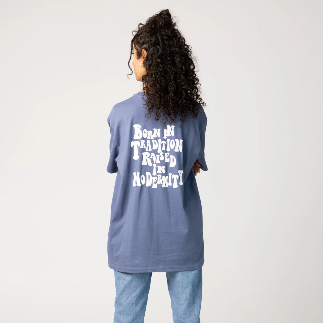 Born in Tradition Oversize Shirt