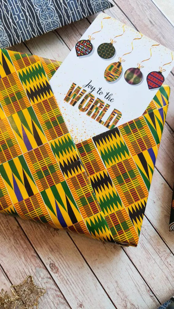 Geschenkpapier mit Kenté Muster aus Ghana